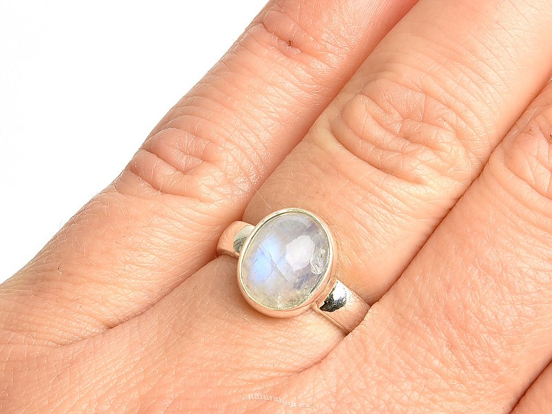 Moonstone oval ring Ag 925/1000