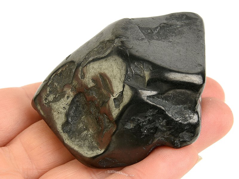 Smooth shungite from Russia (83g)