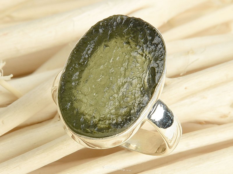 Prsten se surovým vltavínem vel.51 Ag 925/1000 4,4g
