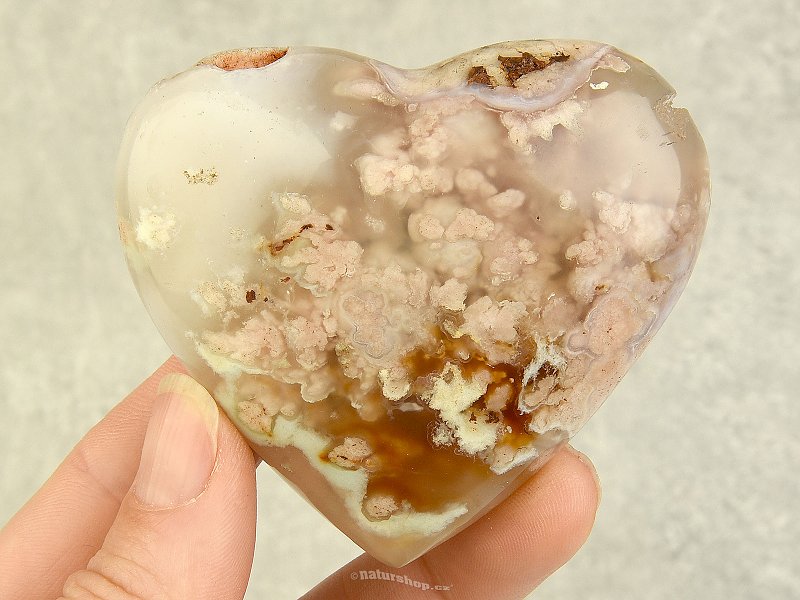Pink heart agate from Madagascar 148g