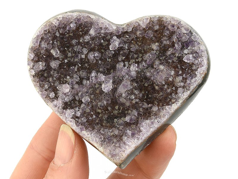 Heart made of natural amethyst from Brazil 85g