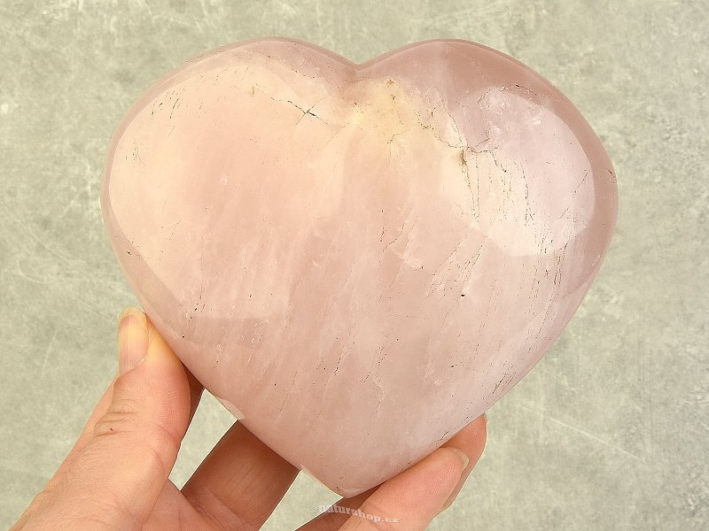 Heart Rose from Madagascar 804g