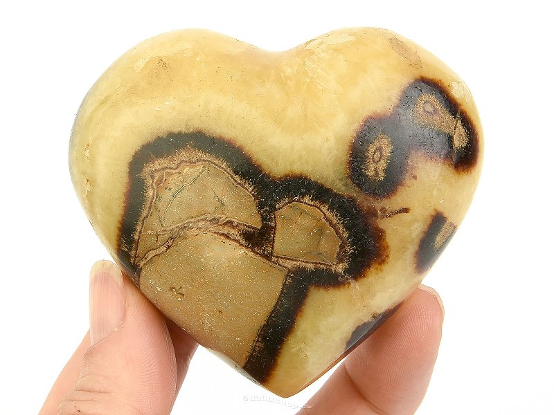 Heart septaria from Madagascar 276g