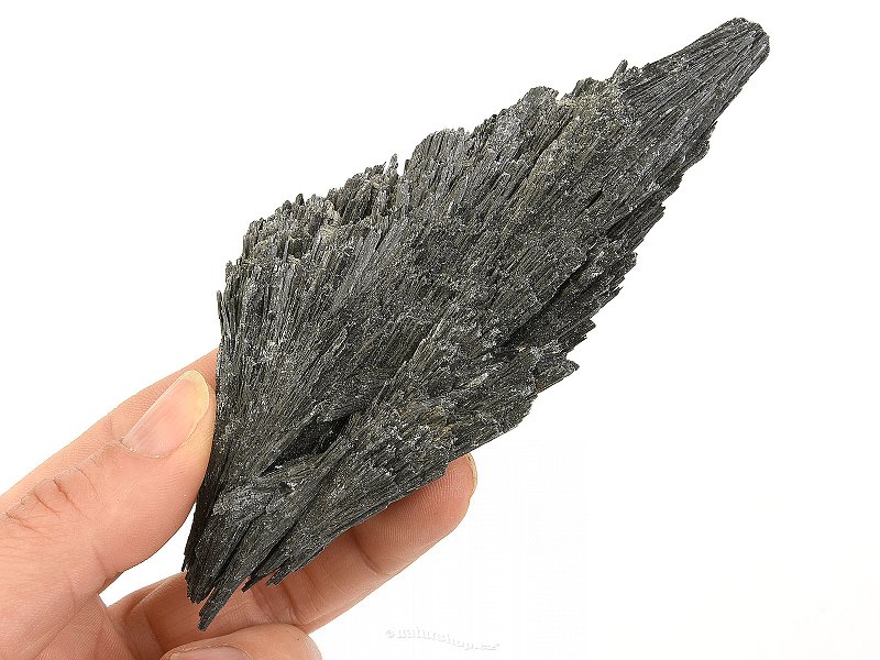 Kyanit disten krystal černý surový z Brazílie 101g