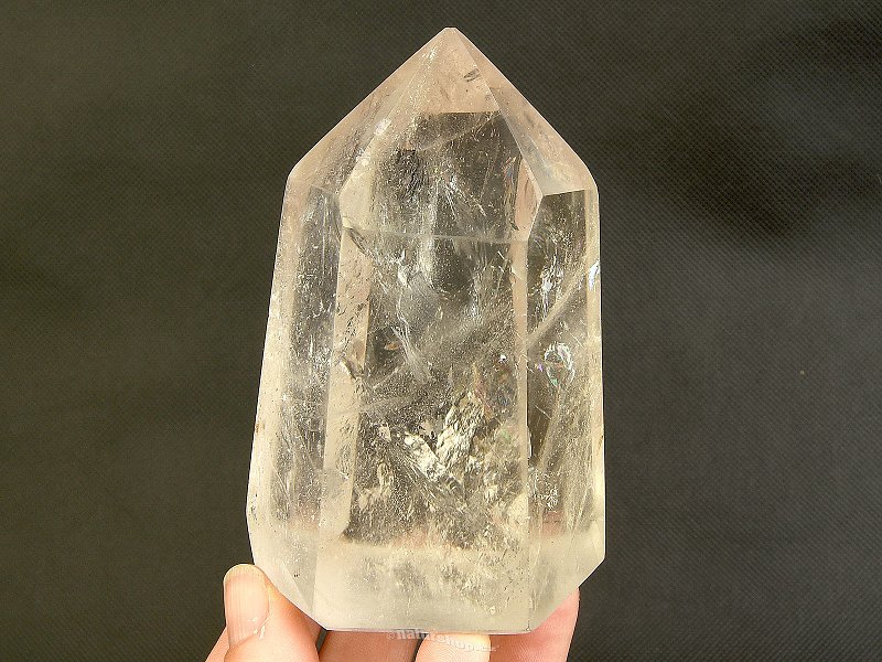 Point cut crystal from Madagascar 477g