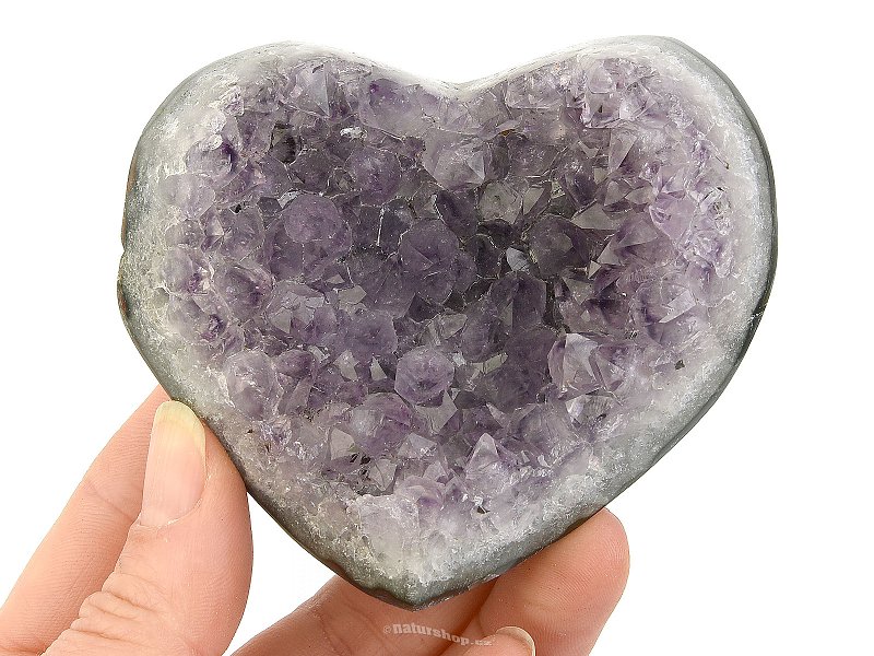 Heart made of natural amethyst from Brazil 240g