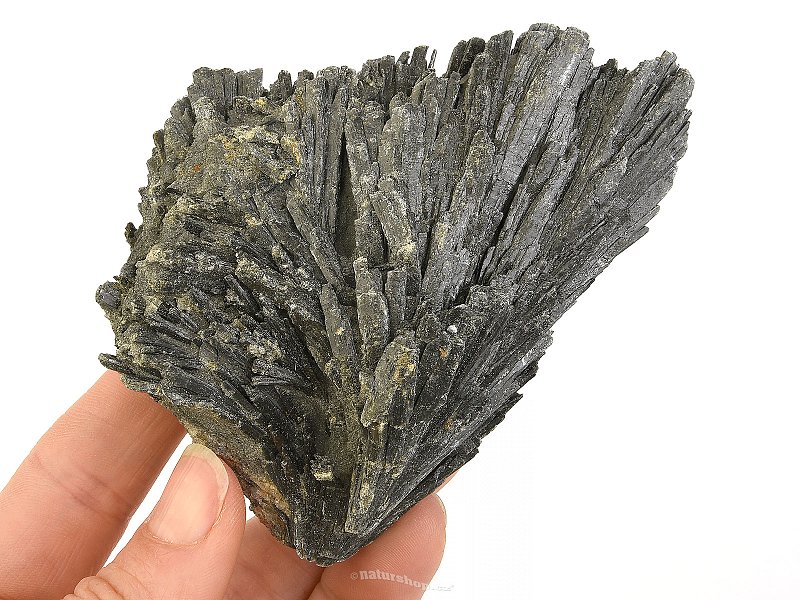 Kyanit disten krystal černý surový z Brazílie 237g