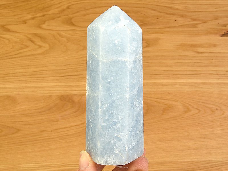 Blue calcite spike from Madagascar 428g