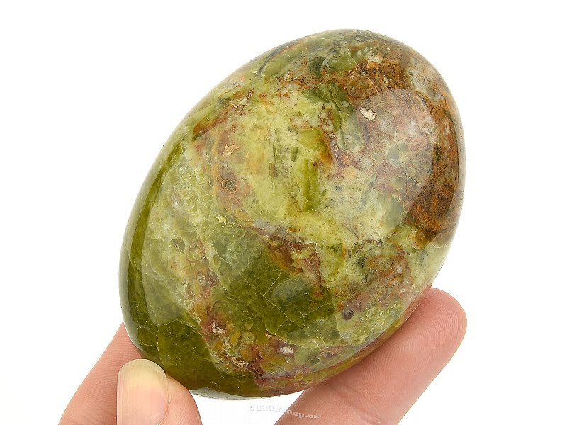 Green opal from Madagascar 190g