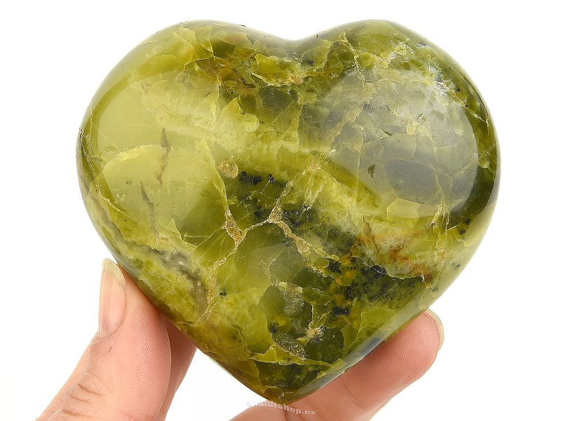 Zelený opál srdce 335g z Madagaskaru