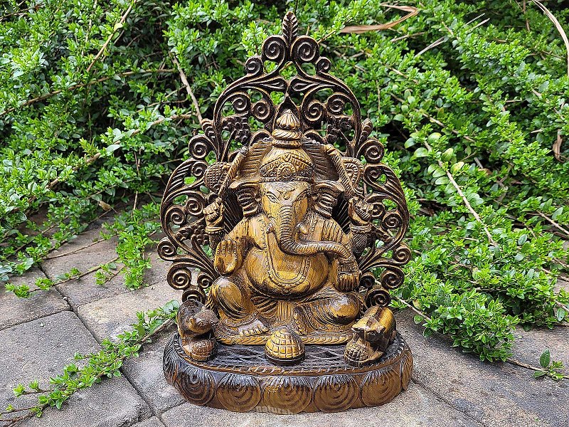 Ganesha from the eye of the tiger 3.84 kg