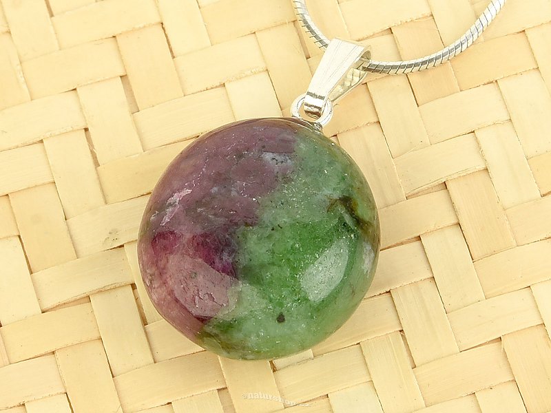 Ruby in zoisite QEX pendant 6.2g mount Ag 925/1000