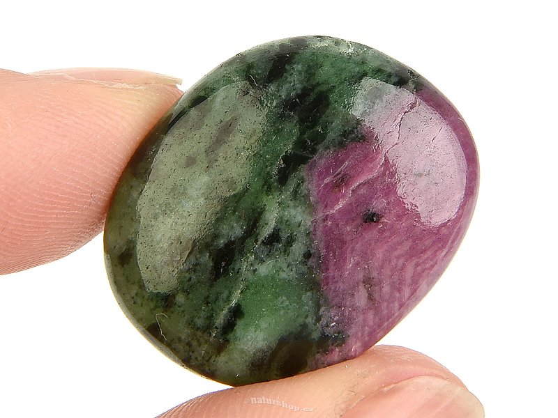 Smooth ruby in zoisite from India 9.6g