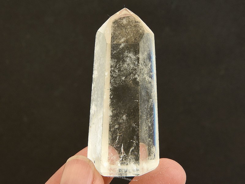 Small pointed crystal from Madagascar 38g