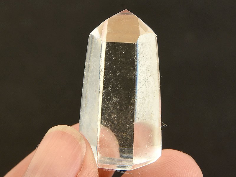 Small pointy crystal from Madagascar 12g