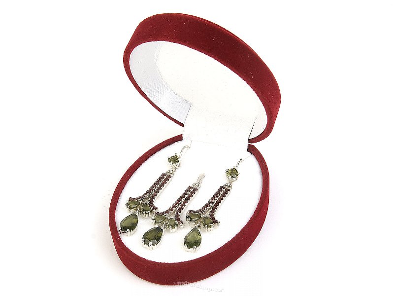 Moldavite with garnets luxury set of jewelry, grinding standard Ag 925/1000+Rh