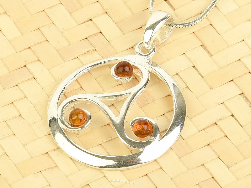 Triskelion amber pendant silver Ag 925/1000