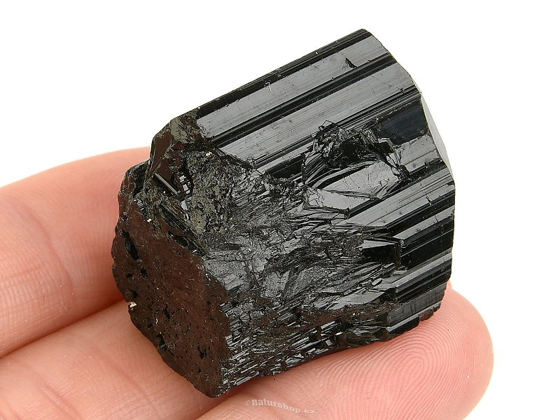 Tourmaline black skoryl crystal from Madagascar 30g