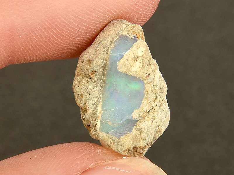 Ethiopian opal in rock (2.1g)