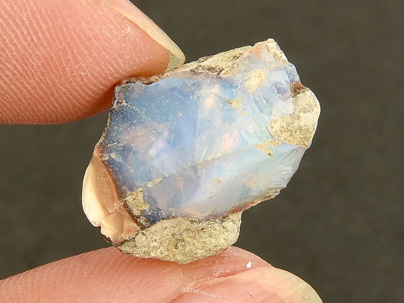 Ethiopian opal in rock 1.7g