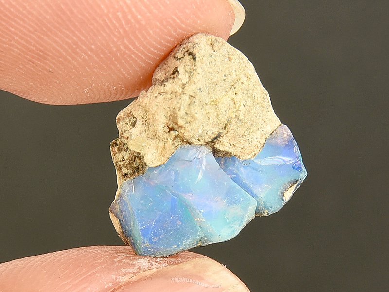 Raw Ethiopian opal in rock 1.0g