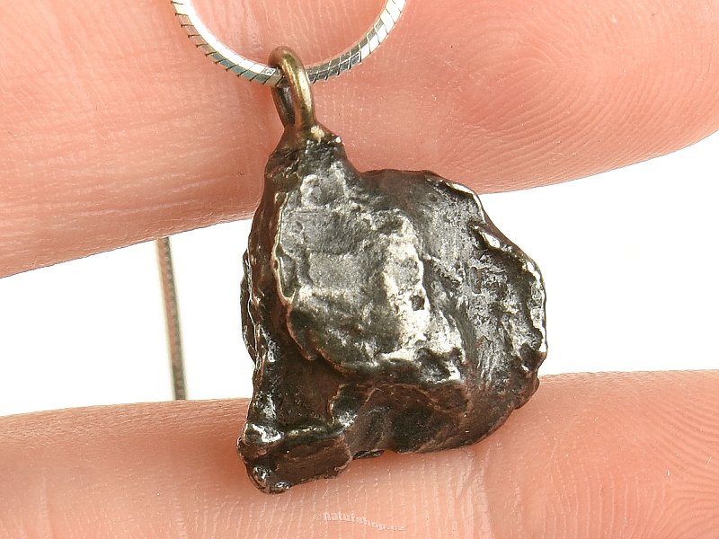 Meteorite Sikhote Alin pendant 4.5g