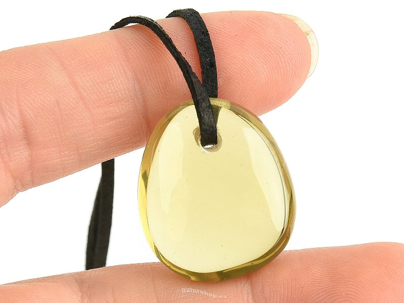 Brazilianite - lemonquartz pendant on the cuticle 8g