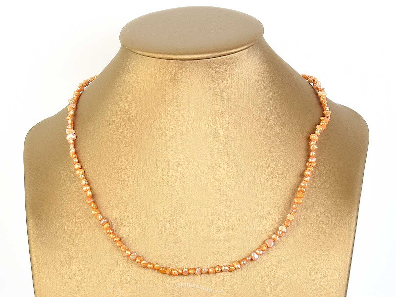 Necklace made of fine orange pearls 46 cm