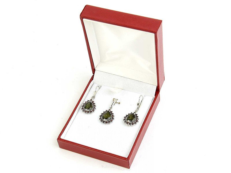 Stříbrné šperky s vltavíny a granáty dárková sada (kapka) Ag 925/1000 + Rh