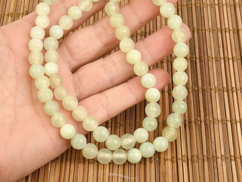 Jade ball necklace 8mm (51.5cm)