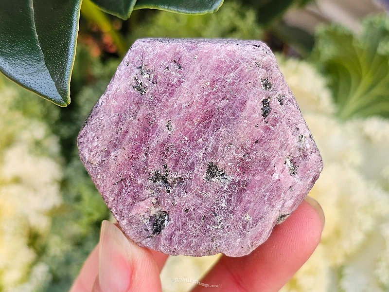 Natural ruby crystal 147g (Tanzania)