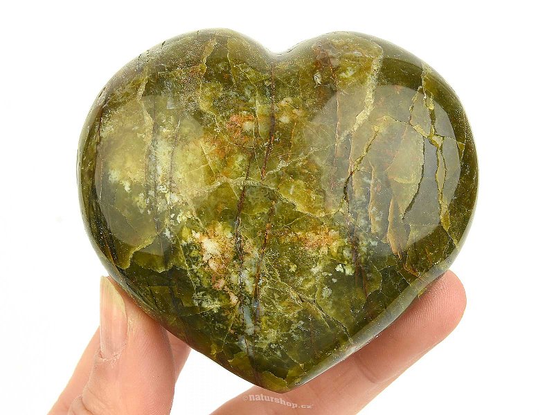Madagascar green opal heart 249g