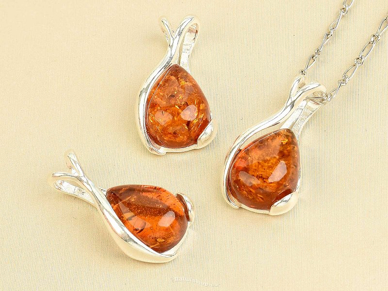 Silver drop pendant with amber Ag 925/1000