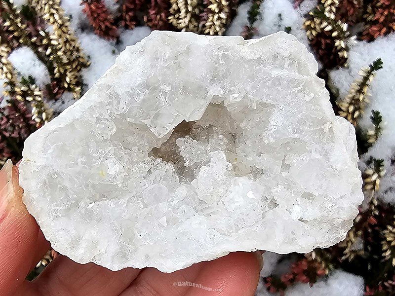 Quartz-calcite geode from Morocco 98g