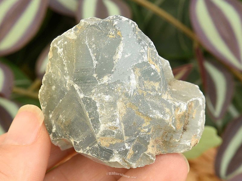 Přírodní celestýnový krystal z Madagaskaru 154g