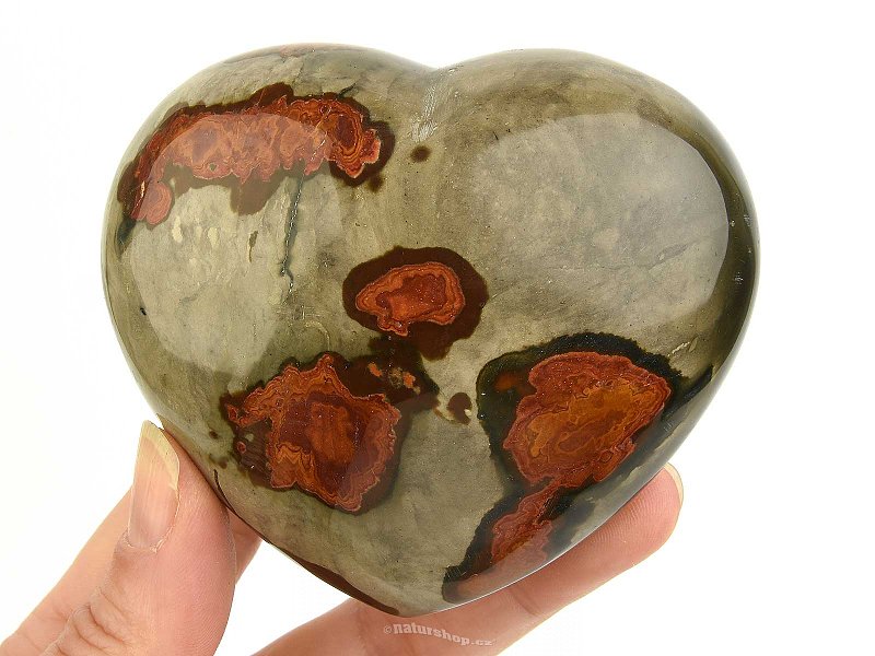 Jaspisové srdce z Madagaskaru 342g