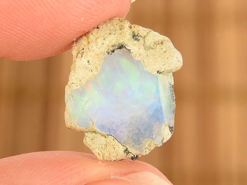 Expensive opal from Ethiopia 0.9g