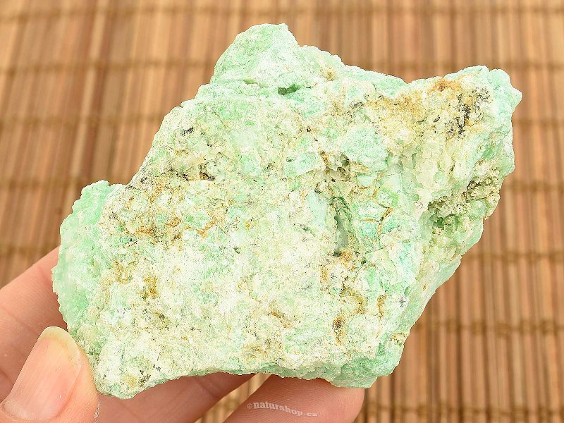 Chrysoprase raw stone from Brazil 133g