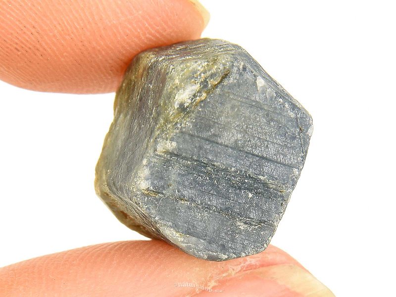 Surový krystal safír z Pákistánu 7,6g