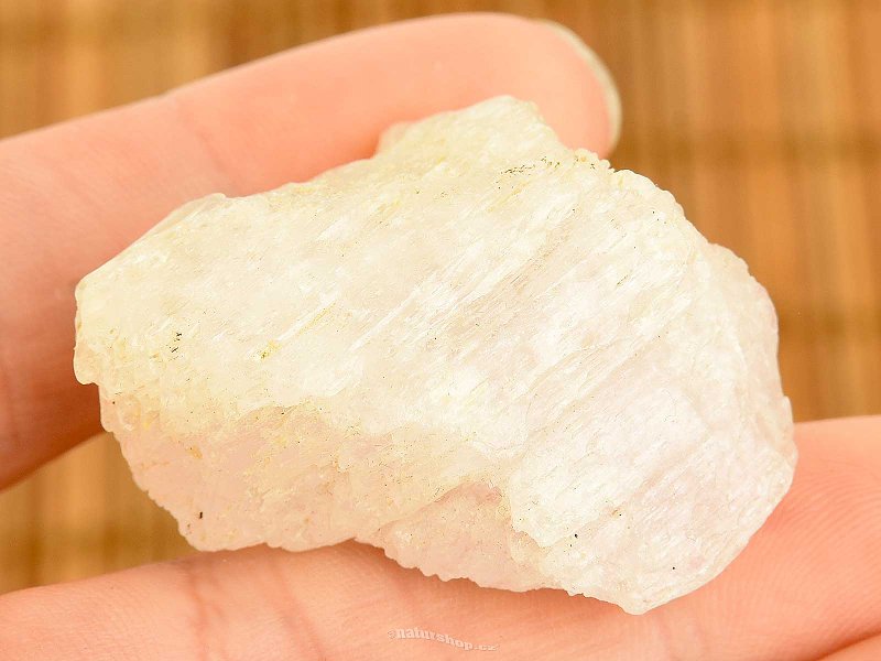 Kunzite crystal natural 28g Pakistan