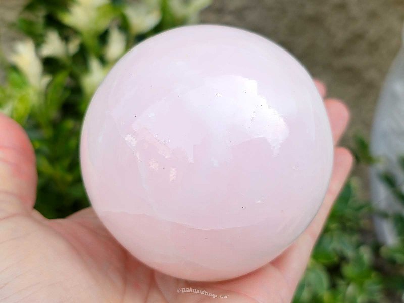 Ball polished from pink calcite Ø 74mm Pakistan 593g