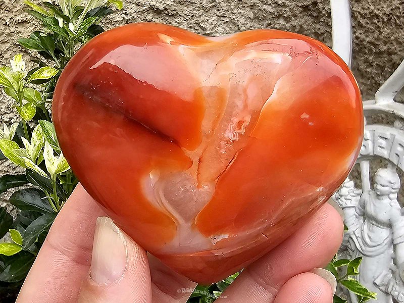 Carnelian polished heart (Madagascar) 198g