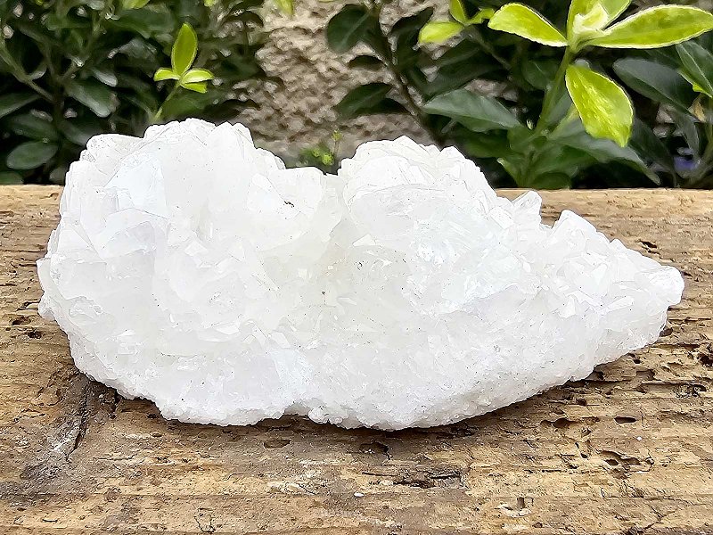 Aragonit bílá krystalová drúza z Mexika 140g