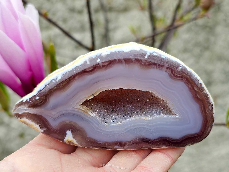 Natural agate geode with cavity 289g