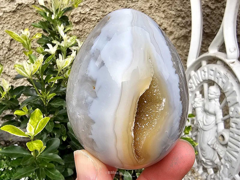 Egg agate with cavity 301g Brazil