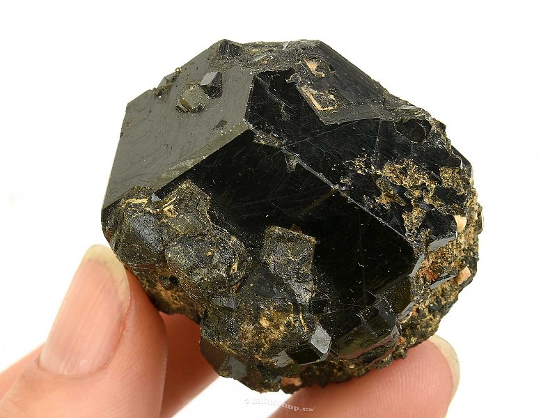 Surový granát krystal z Mali 90g