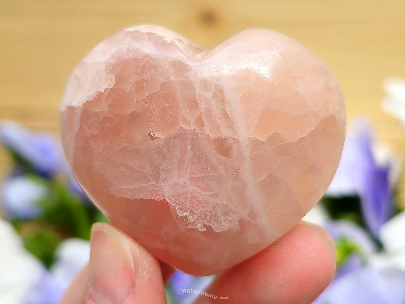 Hladké srdce z růžového kalcitu (Pákistán) 88g