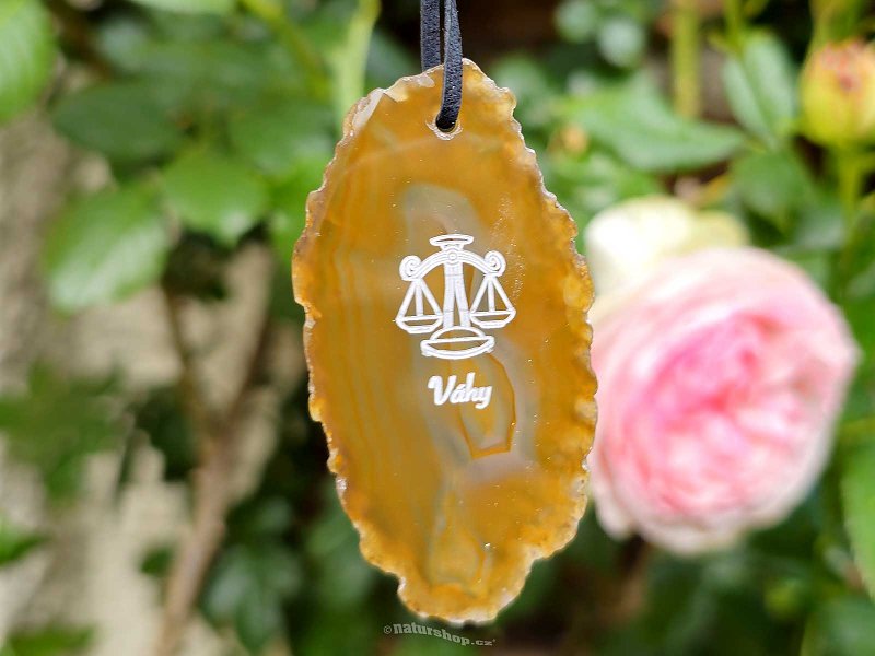 Agate slice pendant on the skin sign of Libra 19g