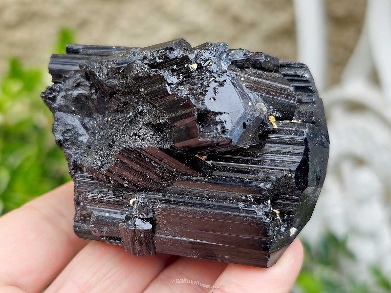 Turmalín černý skoryl krystal 248g z Madagaskaru