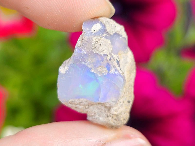 Přírodní opál etiopský v hornině z Etiopie 3,3g